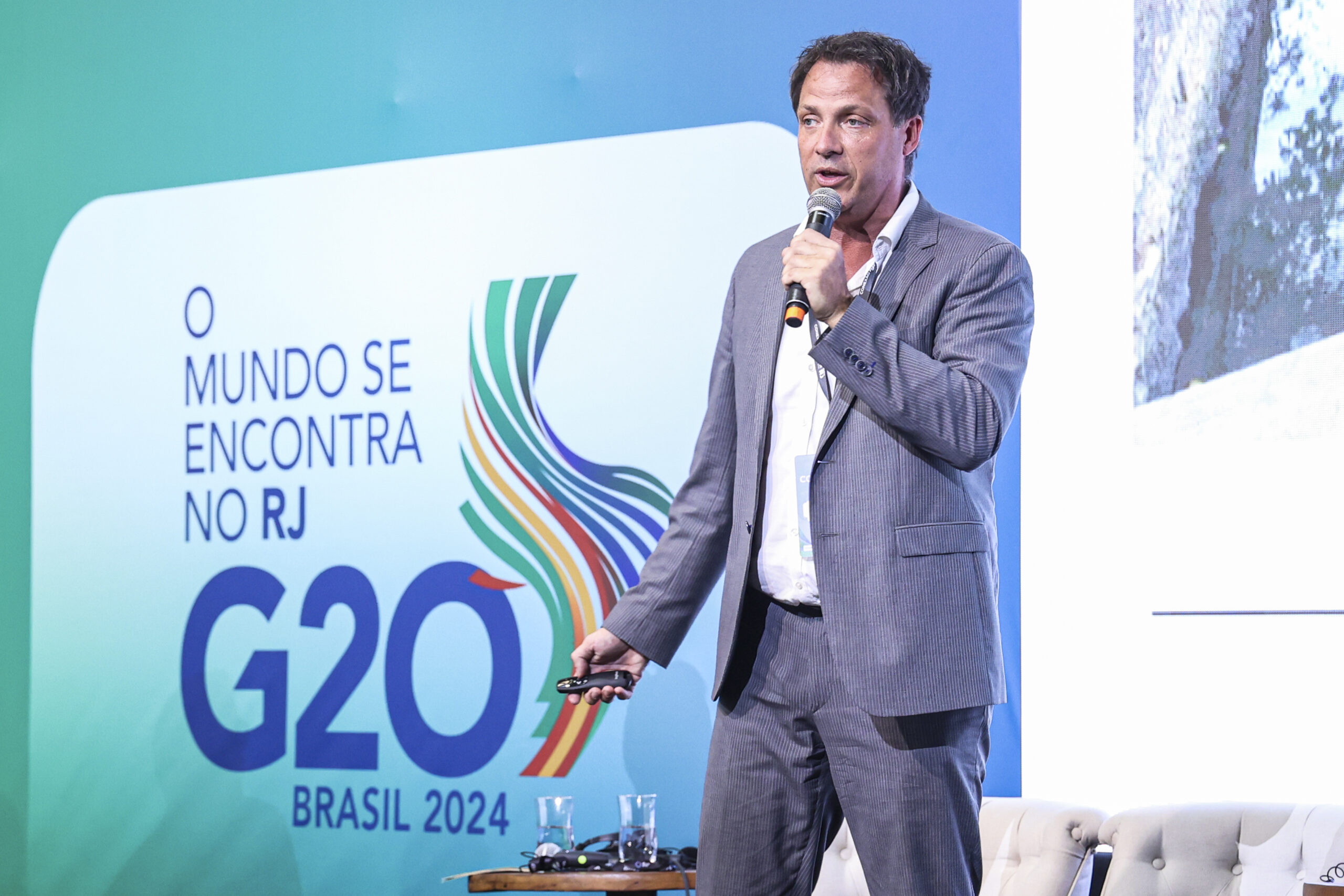 Frank Rosenbjerg fra All In On Green taler til G20 Social 2024
