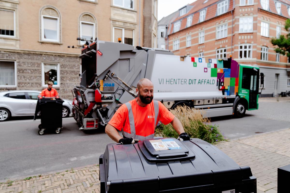 Glad skraldemand fra Odense renovation