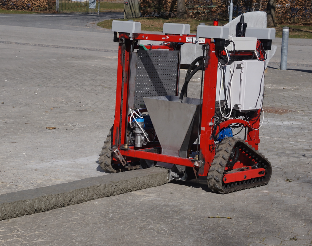 medium size robot 3D printing wall for flood protection
