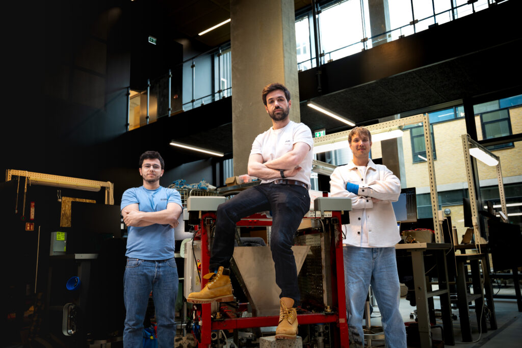 The team behind the 3D printing robot