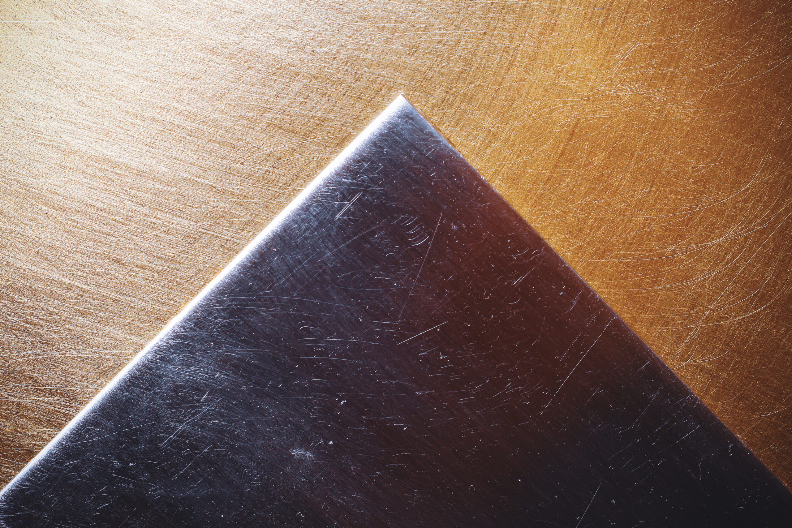 Titanium plate coated with Nanoshield