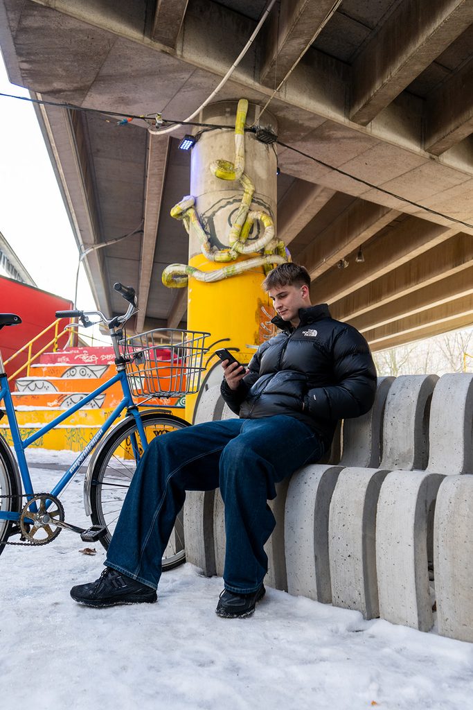 KONKRETs urban bench